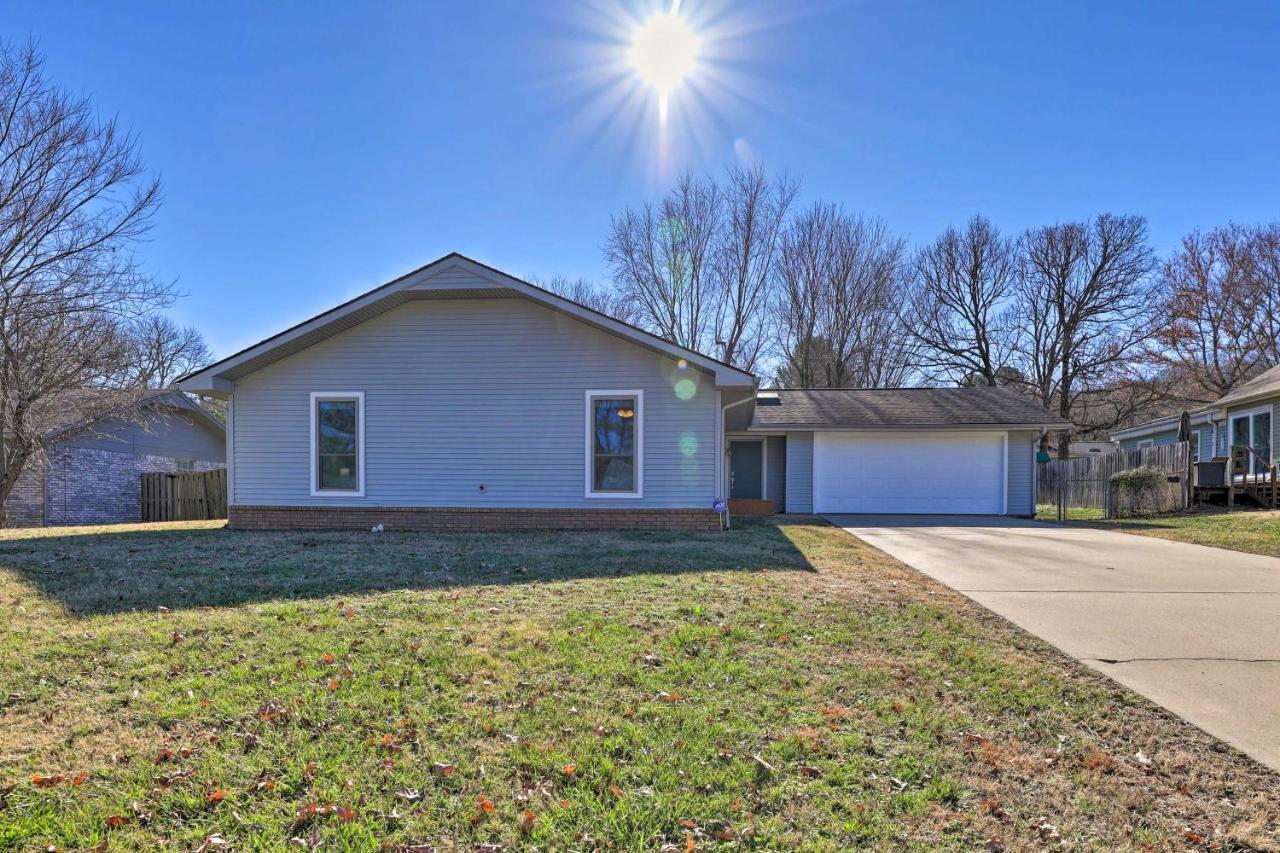 Modern Fayetteville Home Less Than 1 Mi To U Of A! Exterior photo